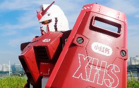 Rednote x Bandai Gundam Co-branded Red-painted Robot Mode