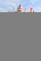 Pizzahut x Bandai Gundam Co-branded Robot Model