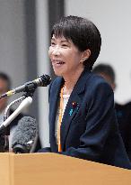 Japan PM visits crippled Fukushima plant