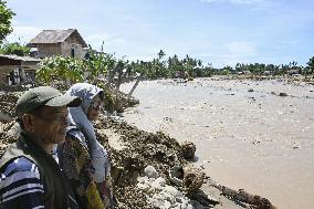 Flash floods in Indonesia