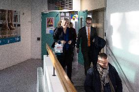 Stephanie Rist visits the Institute of Myology - Paris