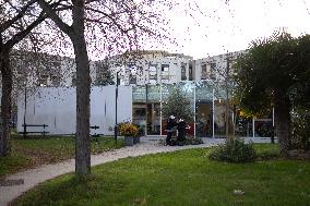 Stephanie Rist visits the Institute of Myology - Paris