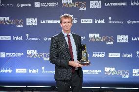 Exclusif - BFM Awards Photocall - Paris