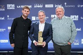 Exclusif - BFM Awards Photocall - Paris