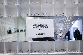 Opening of the discount eyeglasses shop Blacksheep - Paris AJ