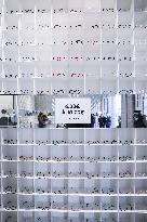 Opening of the discount eyeglasses shop Blacksheep - Paris AJ