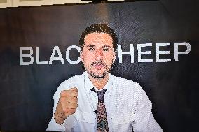 Opening of the discount eyeglasses shop Blacksheep - Paris AJ