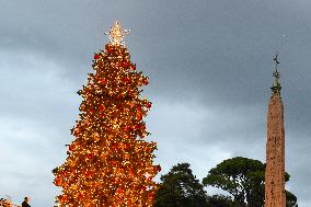 Christmas Tree Decoration - Rome