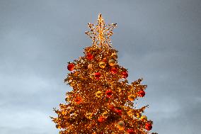 Christmas Tree Decoration - Rome