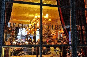 Parisian Passages - Paris