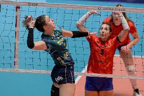 VOLLEY - CEV Cup Women - Reale Mutua Fenera Chieri'76 vs Vasas Obuda Budapest