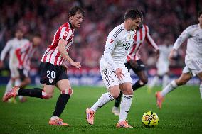 La Liga - Athletic Bilbao v Real Madrid