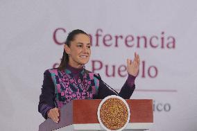 Mexican President Claudia Sheinbaum Holds Briefing Conference - Mexico