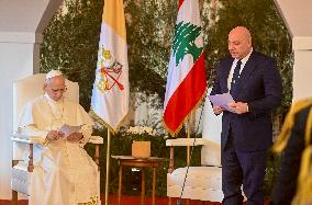 Pope Leo Xiv and Lebanon's President at A Valedictory Ceremony - Beirut