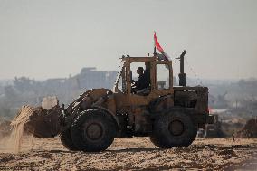 Egypt Opens Major Gaza Relief Camp