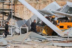 Israeli Forces Demolish Hebron Factory - Palestine