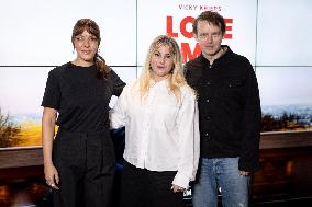 Love Me Tender Premiere - Paris AJ