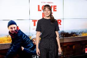 Love Me Tender Premiere - Paris AJ