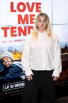 Love Me Tender Premiere - Paris AJ