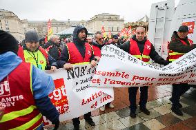 Stellantis Protest - Poissy