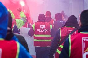 Stellantis Protest - Poissy