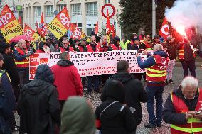 Stellantis Protest - Poissy