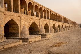 Zayanderud Riverbed Dries Up - Iran