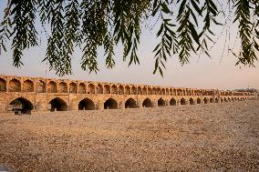 Zayanderud Riverbed Dries Up - Iran