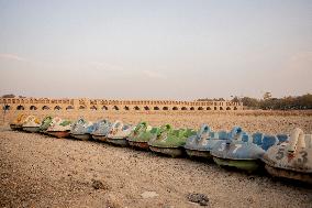 Zayanderud Riverbed Dries Up - Iran