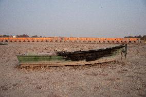 Zayanderud Riverbed Dries Up - Iran