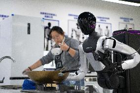 Pre-Training Center for Humanoid Robots - China