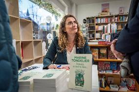 Marine Tondelier Book Signing Session - Henin-Beaumont