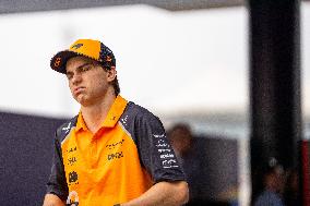 F1 Abu Dhabi Grand Prix - Paddock