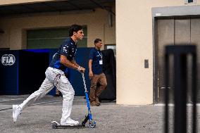 F1 Abu Dhabi Grand Prix - Paddock