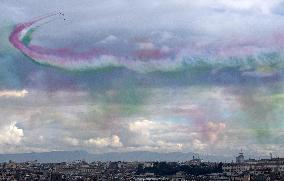Italian Aerobatic Squad Frecce Tricolori Flies Over Rome - Italy