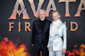 « Avatar: Fire And Ash » European Premiere - Paris