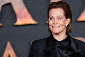 « Avatar: Fire And Ash » European Premiere - Paris