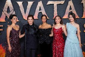 « Avatar: Fire And Ash » European Premiere - Paris