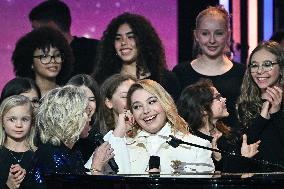 The Telethon show in Paris FA