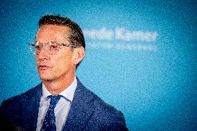 Informateur Sybrand Buma Continues To Speak With Party Leaders - The Hague