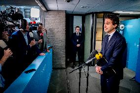 Informateur Sybrand Buma Continues To Speak With Party Leaders - The Hague
