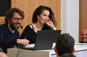 The illustrator Coco Signs Her New Book - Paris