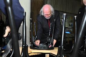 NOBEL CHAIRS ARE SIGNED BY THE PRIZE WINNERS