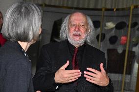 NOBEL CHAIRS ARE SIGNED BY THE PRIZE WINNERS
