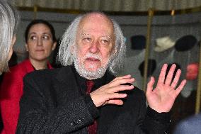 NOBEL CHAIRS ARE SIGNED BY THE PRIZE WINNERS