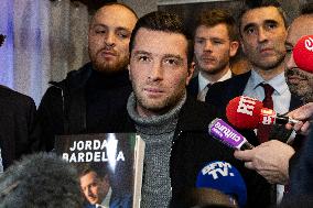 Jordan Bardella Book Signing - Escaudœuvres