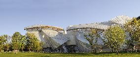 FRANCE, PARIS (75) BOIS DE BOULOGNE, LOUIS VUITTON FOUNDATION, BY THE ARCHITECT FRANK GEHRY