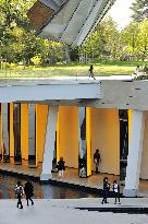 FRANCE, PARIS (75) BOIS DE BOULOGNE, LOUIS VUITTON FOUNDATION, BY THE ARCHITECT FRANK GEHRY