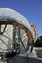 FRANCE, PARIS (75) BOIS DE BOULOGNE, LOUIS VUITTON FOUNDATION, BY THE ARCHITECT FRANK GEHRY