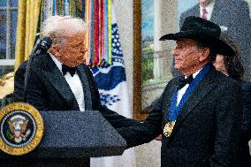 President Donald Trump Awards 2025 Kennedy Center Honorees With Medallions